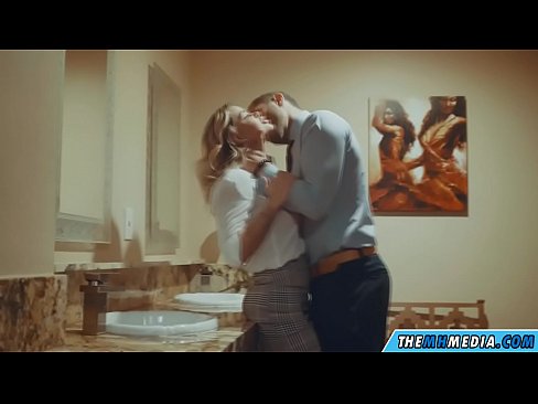 ❤️ Коли грудаста блондинка спокушає вас у громадському туалеті ❤ Чортове відео  на uk.porngameshub.ru ❌️❤